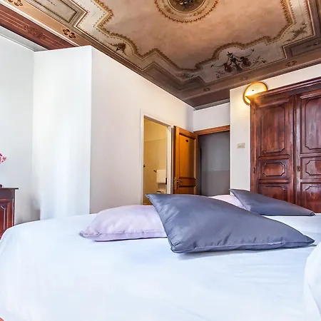 Costantini Florence