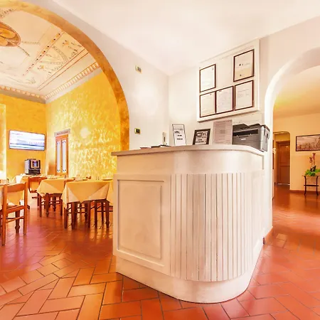 Costantini Otel Floransa