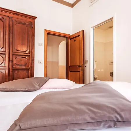 Otel Costantini Floransa